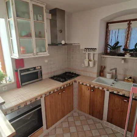 Diocletian's Luxury Getaway Apartment